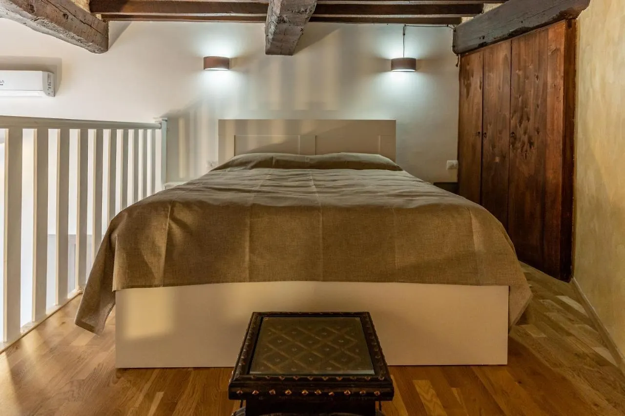 Bed & Breakfast Solmi Home Modena Italy